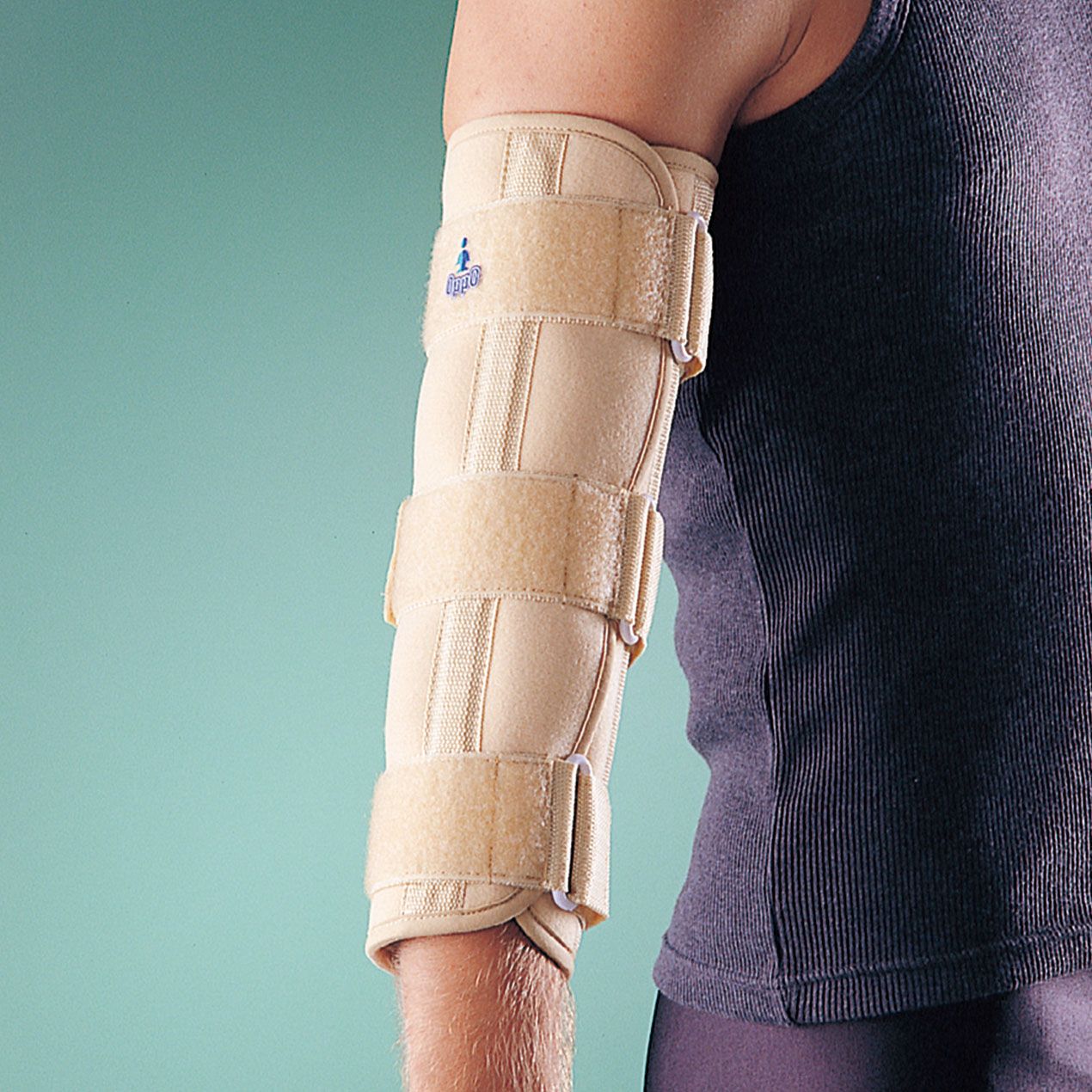 Ортез на локтевой сустав 4080 OPPO Medical, сильная фиксация купить в OrtoMir24